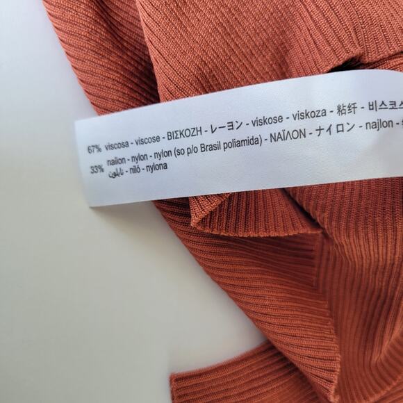 Zara Puff Sleeve Ribbed Sweater in Brick - Picture 6 of 8